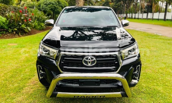Tenga Tsaru Toyota Hilux Nhema Mota in Harare in Harare Tenga Tsaru Toyota Hilux Nhema Mota in Harare in Harare