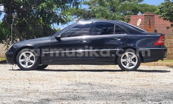Tenga Tsaru Mercedes‒Benz C–Class Nhema Mota in Harare in Harare Tenga Tsaru Mercedes‒Benz C–Class Nhema Mota in Harare in Harare