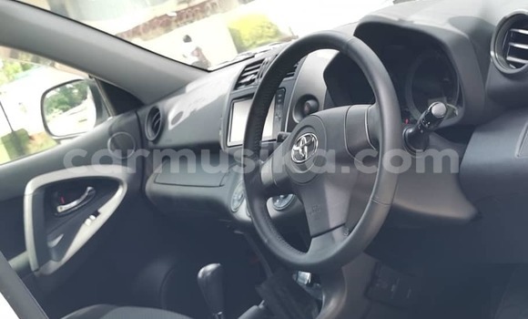 Tenga Tsaru Toyota RAV4 Chena Mota in Harare in Harare Tenga Tsaru Toyota RAV4 Chena Mota in Harare in Harare