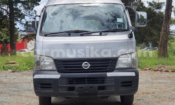 Tenga Tsaru Nissan Caravan Sirivha Mota in Harare in Harare Tenga Tsaru Nissan Caravan Sirivha Mota in Harare in Harare