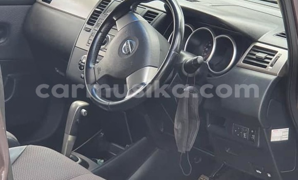 Nunua Ilio tumika Nissan Tiida Nyingine Gari ndani ya Harare nchini Harare Nunua Ilio tumika Nissan Tiida Nyingine Gari ndani ya Harare nchini Harare