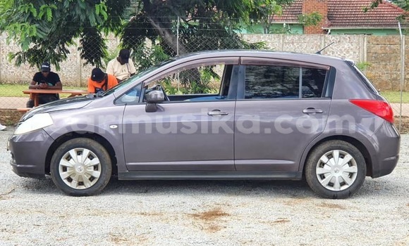 Nunua Ilio tumika Nissan Tiida Nyingine Gari ndani ya Harare nchini Harare Nunua Ilio tumika Nissan Tiida Nyingine Gari ndani ya Harare nchini Harare