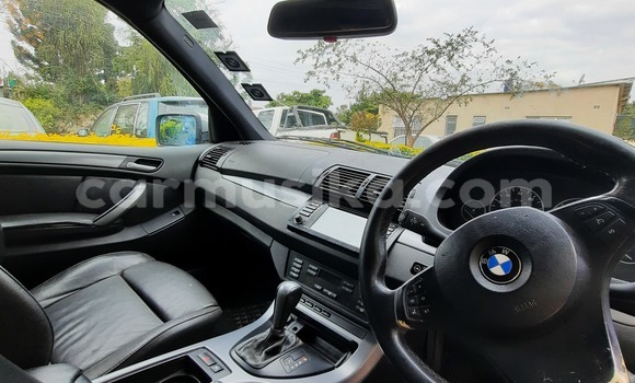 Nunua Ilio tumika BMW X5 Bluu Gari ndani ya Harare nchini Harare