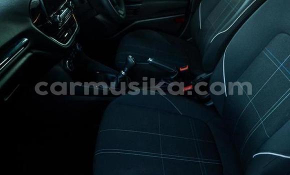 Buy Used Ford Fiesta White Car in Beitbridge in Matabeleland South Buy Used Ford Fiesta White Car in Beitbridge in Matabeleland South