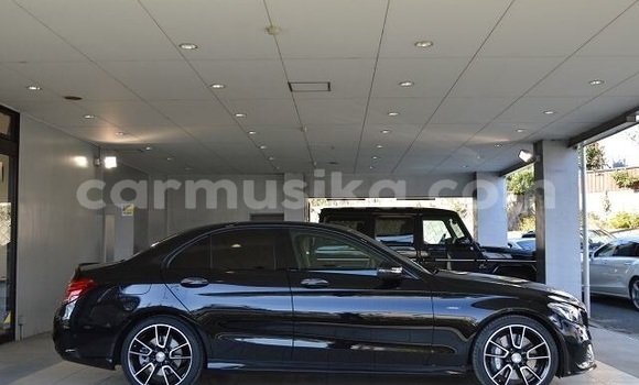 Nunua Ilio tumika Mercedes‒Benz C-klasse AMG Nyeusi Gari ndani ya Beitbridge nchini Matabeleland Kusini Nunua Ilio tumika Mercedes‒Benz C-klasse AMG Nyeusi Gari ndani ya Beitbridge nchini Matabeleland Kusini