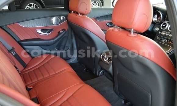 Nunua Ilio tumika Mercedes‒Benz C-klasse AMG Nyeusi Gari ndani ya Beitbridge nchini Matabeleland Kusini Nunua Ilio tumika Mercedes‒Benz C-klasse AMG Nyeusi Gari ndani ya Beitbridge nchini Matabeleland Kusini