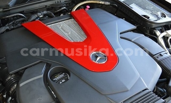 Nunua Ilio tumika Mercedes‒Benz C-klasse AMG Nyeusi Gari ndani ya Beitbridge nchini Matabeleland Kusini Nunua Ilio tumika Mercedes‒Benz C-klasse AMG Nyeusi Gari ndani ya Beitbridge nchini Matabeleland Kusini