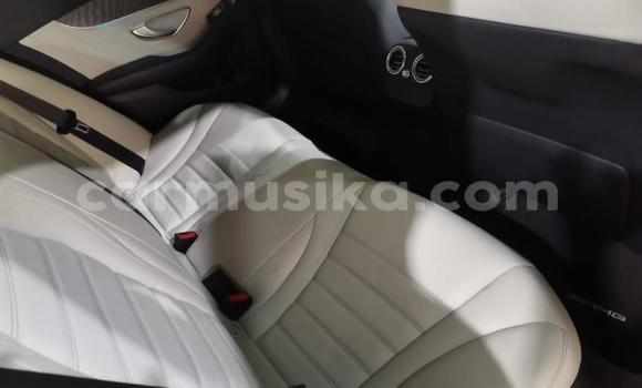 Tenga Tsaru Mercedes‒Benz C-klasse AMG Sirivha Mota in Beitbridge in Matabeleland South Tenga Tsaru Mercedes‒Benz C-klasse AMG Sirivha Mota in Beitbridge in Matabeleland South