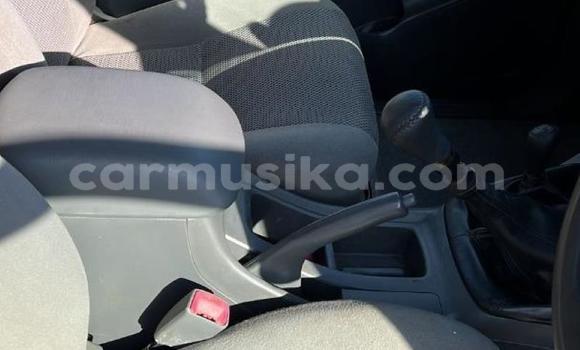 Buy Used Toyota Hilux White Car in Beitbridge in Matabeleland South Buy Used Toyota Hilux White Car in Beitbridge in Matabeleland South
