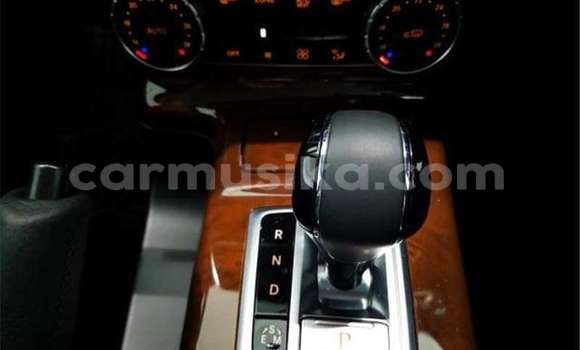 Tenga Tsaru Mercedes‒Benz G-klasse AMG Nhema Mota in Beitbridge in Matabeleland South Tenga Tsaru Mercedes‒Benz G-klasse AMG Nhema Mota in Beitbridge in Matabeleland South