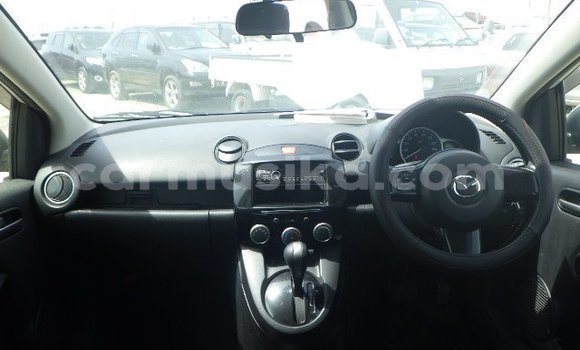 Nunua Ilio tumika Mazda Demio Nyeupe Gari ndani ya Beitbridge nchini Matabeleland Kusini Nunua Ilio tumika Mazda Demio Nyeupe Gari ndani ya Beitbridge nchini Matabeleland Kusini