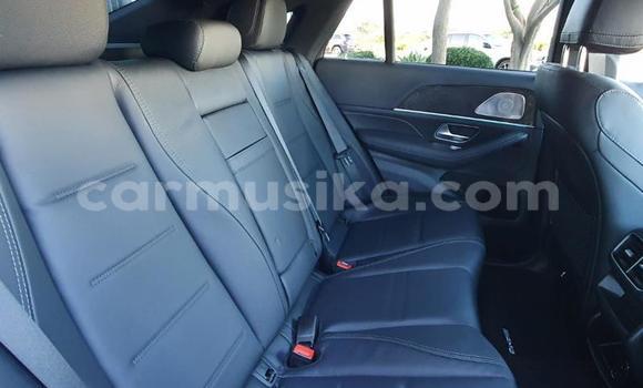 Nunua Ilio tumika Mercedes‒Benz G-klasse AMG Nyeupe Gari ndani ya Beitbridge nchini Matabeleland Kusini Nunua Ilio tumika Mercedes‒Benz G-klasse AMG Nyeupe Gari ndani ya Beitbridge nchini Matabeleland Kusini