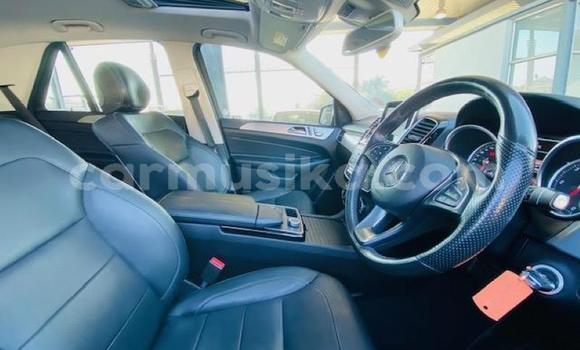 Buy Used Mercedes‒Benz G-klasse Silver Car in Beitbridge in Matabeleland South Buy Used Mercedes‒Benz G-klasse Silver Car in Beitbridge in Matabeleland South