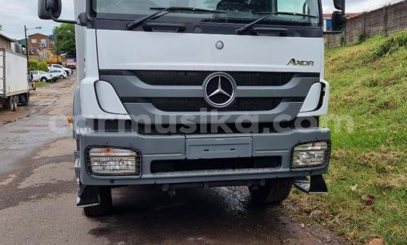 Tenga Tsaru Mercedes‒Benz Atego Chena Rori in Harare in Harare Tenga Tsaru Mercedes‒Benz Atego Chena Rori in Harare in Harare