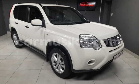 Nunua Ilio tumika Nissan X–Trail Nyeupe Gari ndani ya Beitbridge nchini Matabeleland Kusini