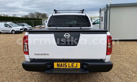 Tenga Tsaru Nissan Navara Chena Mota in Beitbridge in Matabeleland South Tenga Tsaru Nissan Navara Chena Mota in Beitbridge in Matabeleland South