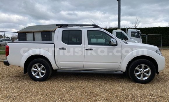 Tenga Tsaru Nissan Navara Chena Mota in Beitbridge in Matabeleland South Tenga Tsaru Nissan Navara Chena Mota in Beitbridge in Matabeleland South