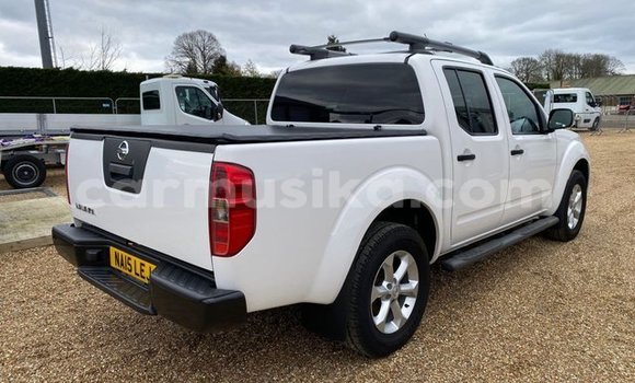 Tenga Tsaru Nissan Navara Chena Mota in Beitbridge in Matabeleland South Tenga Tsaru Nissan Navara Chena Mota in Beitbridge in Matabeleland South