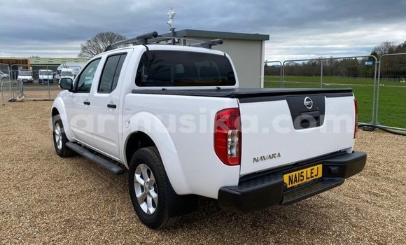 Tenga Tsaru Nissan Navara Chena Mota in Beitbridge in Matabeleland South Tenga Tsaru Nissan Navara Chena Mota in Beitbridge in Matabeleland South