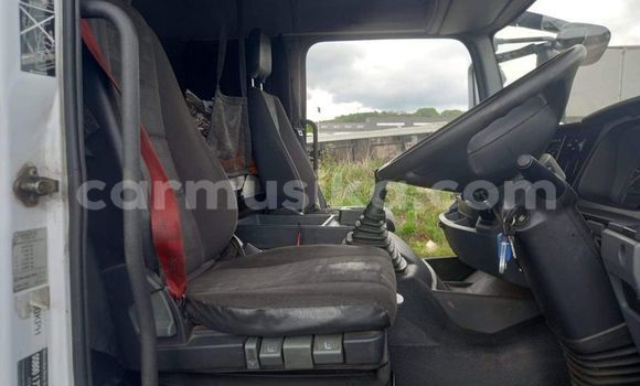 Buy Used Mercedes‒Benz Truck Other Truck in Beitbridge in Matabeleland South Buy Used Mercedes‒Benz Truck Other Truck in Beitbridge in Matabeleland South