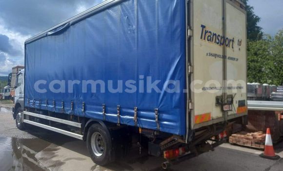 Buy Used Mercedes‒Benz Truck Other Truck in Beitbridge in Matabeleland South Buy Used Mercedes‒Benz Truck Other Truck in Beitbridge in Matabeleland South
