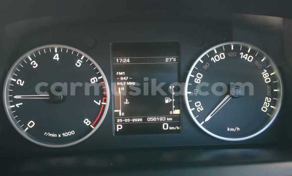 Acheter Occasion Voiture Range Rover Range Rover Vert à Beitbridge, Matabeleland South Acheter Occasion Voiture Range Rover Range Rover Vert à Beitbridge, Matabeleland South