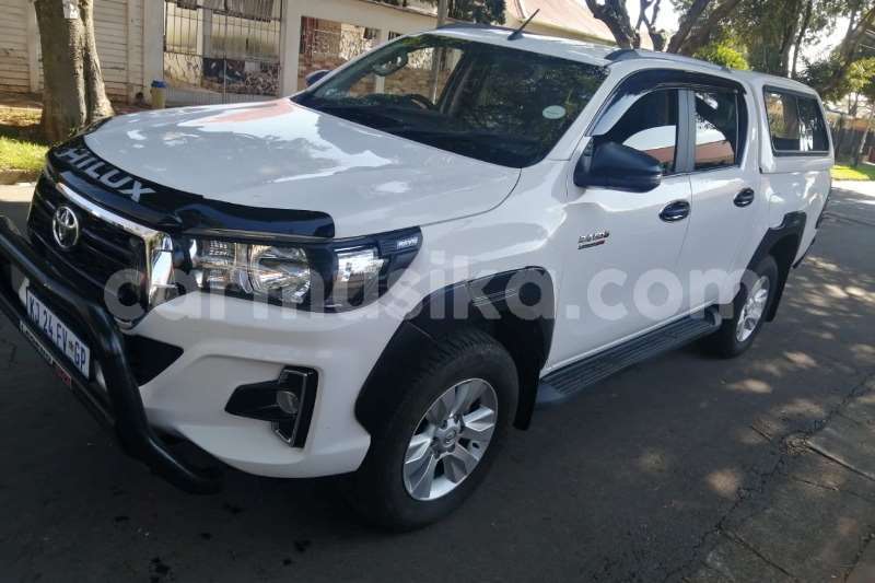 Big with watermark toyota hilux matabeleland south beitbridge 30420