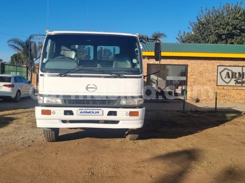 Big with watermark hino 300 series matabeleland south beitbridge 30424