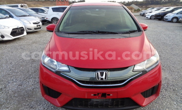 Acheter Occasion Voiture Honda Fit Rouge à Beitbridge, Matabeleland South Acheter Occasion Voiture Honda Fit Rouge à Beitbridge, Matabeleland South