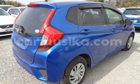 Acheter Occasion Voiture Honda Fit Bleu à Beitbridge, Matabeleland South Acheter Occasion Voiture Honda Fit Bleu à Beitbridge, Matabeleland South