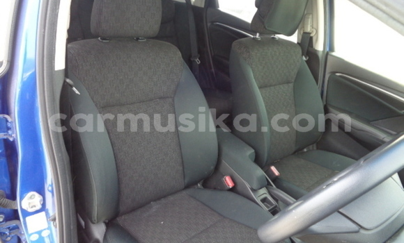 Acheter Occasion Voiture Honda Fit Bleu à Beitbridge, Matabeleland South Acheter Occasion Voiture Honda Fit Bleu à Beitbridge, Matabeleland South