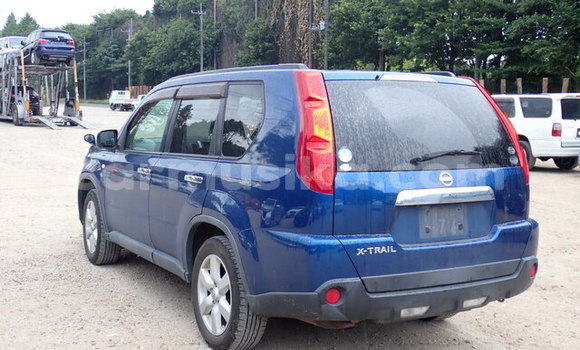 Acheter Occasion Voiture Nissan X–Trail Bleu à Beitbridge, Matabeleland South Acheter Occasion Voiture Nissan X–Trail Bleu à Beitbridge, Matabeleland South