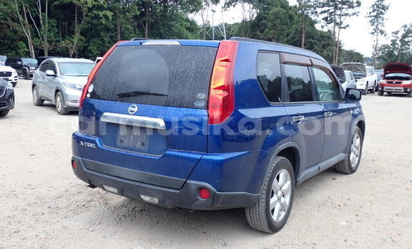 Acheter Occasion Voiture Nissan X–Trail Bleu à Beitbridge, Matabeleland South Acheter Occasion Voiture Nissan X–Trail Bleu à Beitbridge, Matabeleland South