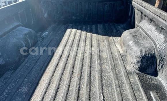 Acheter Occasion Voiture Toyota Hilux Blanc à Beitbridge, Matabeleland South Acheter Occasion Voiture Toyota Hilux Blanc à Beitbridge, Matabeleland South