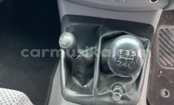 Acheter Occasion Voiture Toyota Hilux Blanc à Beitbridge, Matabeleland South Acheter Occasion Voiture Toyota Hilux Blanc à Beitbridge, Matabeleland South