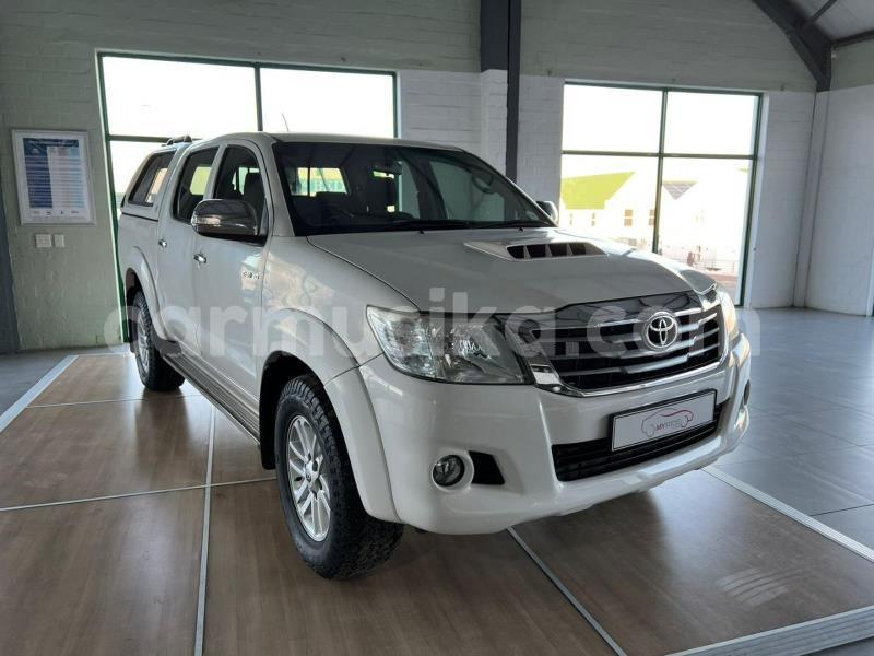 Big with watermark toyota hilux matabeleland south beitbridge 30455