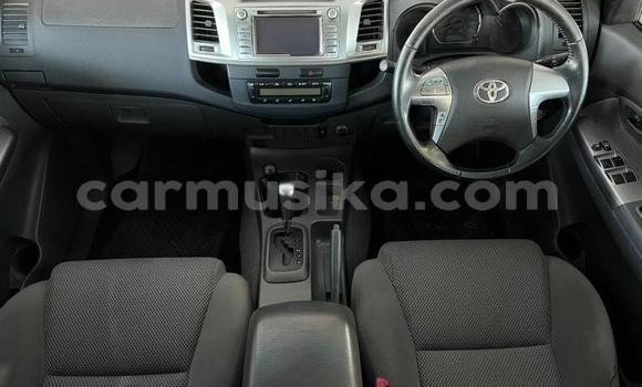 Acheter Occasion Voiture Toyota Hilux Blanc à Beitbridge, Matabeleland South Acheter Occasion Voiture Toyota Hilux Blanc à Beitbridge, Matabeleland South