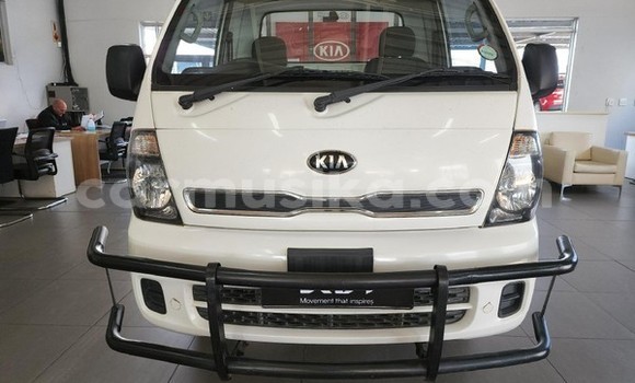 Acheter Occasion Voiture Kia K5 Blanc à Beitbridge, Matabeleland South Acheter Occasion Voiture Kia K5 Blanc à Beitbridge, Matabeleland South