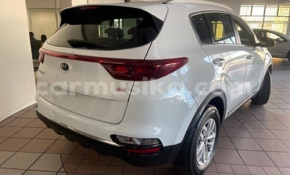 Tenga Tsaru Kia Rio Chena Mota in Beitbridge in Matabeleland South Tenga Tsaru Kia Rio Chena Mota in Beitbridge in Matabeleland South