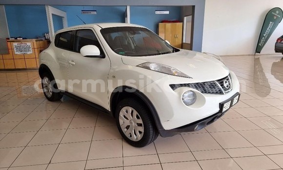 Buy Used Nissan Juke White Car in Beitbridge in Matabeleland South