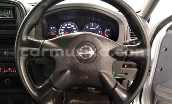 Acheter Occasion Voiture Nissan Hardbody Blanc à Beitbridge, Matabeleland South Acheter Occasion Voiture Nissan Hardbody Blanc à Beitbridge, Matabeleland South