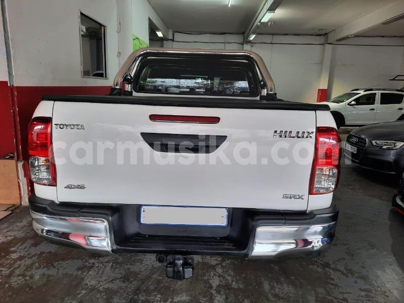 Big with watermark toyota hilux matabeleland south beitbridge 30460