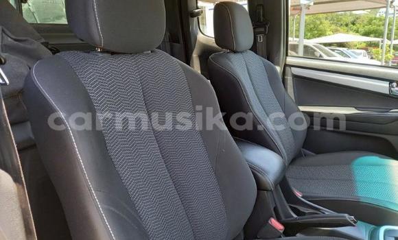 Acheter Occasion Voiture Isuzu KB Blanc à Beitbridge, Matabeleland South Acheter Occasion Voiture Isuzu KB Blanc à Beitbridge, Matabeleland South