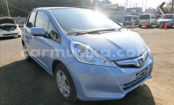 Acheter Occasion Voiture Honda Fit Bleu à Beitbridge, Matabeleland South Acheter Occasion Voiture Honda Fit Bleu à Beitbridge, Matabeleland South