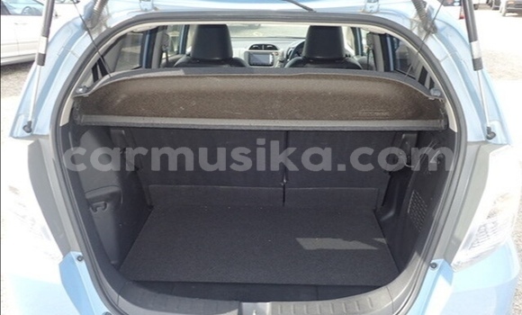 Acheter Occasion Voiture Honda Fit Bleu à Beitbridge, Matabeleland South Acheter Occasion Voiture Honda Fit Bleu à Beitbridge, Matabeleland South