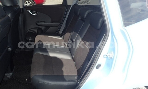 Acheter Occasion Voiture Honda Fit Bleu à Beitbridge, Matabeleland South Acheter Occasion Voiture Honda Fit Bleu à Beitbridge, Matabeleland South