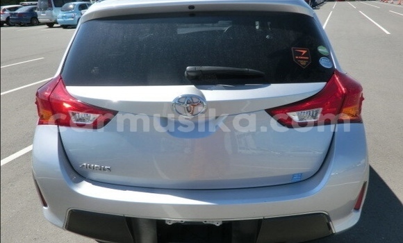 Tenga Tsaru Toyota Auris Sirivha Mota in Beitbridge in Matabeleland South Tenga Tsaru Toyota Auris Sirivha Mota in Beitbridge in Matabeleland South