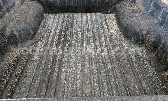 Acheter Occasion Voiture Isuzu KB Rouge à Beitbridge, Matabeleland South Acheter Occasion Voiture Isuzu KB Rouge à Beitbridge, Matabeleland South