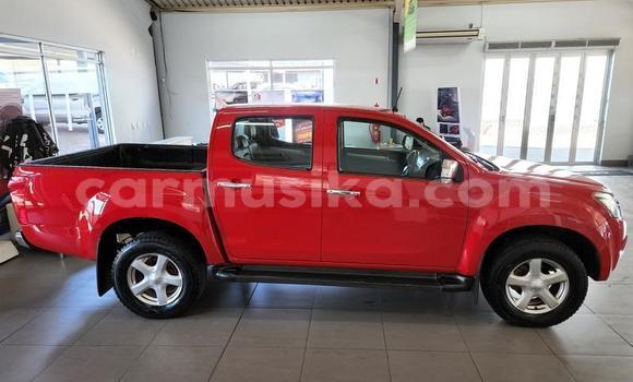 Acheter Occasion Voiture Isuzu KB Rouge à Beitbridge, Matabeleland South Acheter Occasion Voiture Isuzu KB Rouge à Beitbridge, Matabeleland South