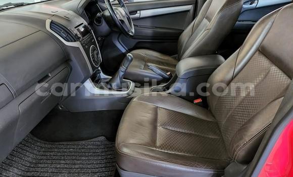 Acheter Occasion Voiture Isuzu KB Rouge à Beitbridge, Matabeleland South Acheter Occasion Voiture Isuzu KB Rouge à Beitbridge, Matabeleland South